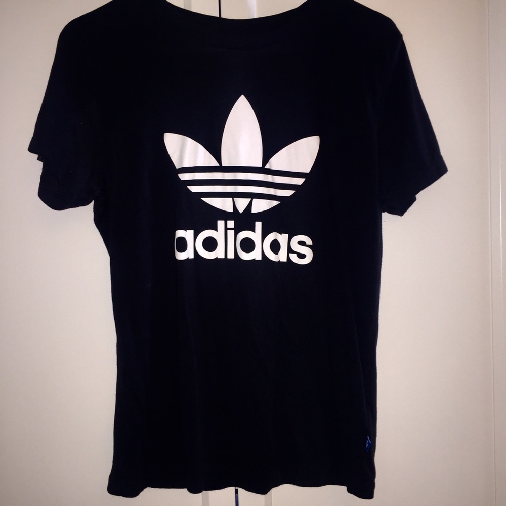 adidas tee 🖤